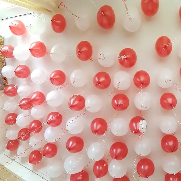 تزیین بادکنک ساده در خانه + ایدههای جذاب و بینظیر تزیین بادکنک ساده در خانه