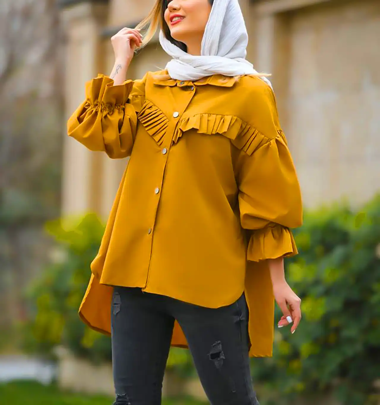 تیپ خاص با مانتو زنانه