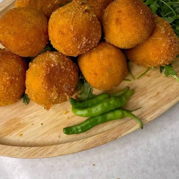 طرز تهیه توپک پنیری,طرز تهیه توپک پنیری با مرغ ,طرز تهیه توپک پنیری بدون سیب زمینی ,طرز تهیه توپک پنیری سیب زمینی ,طرز تهیه توپک پنیری ساده