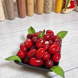 طرز تهیه ترشی زغال اخته