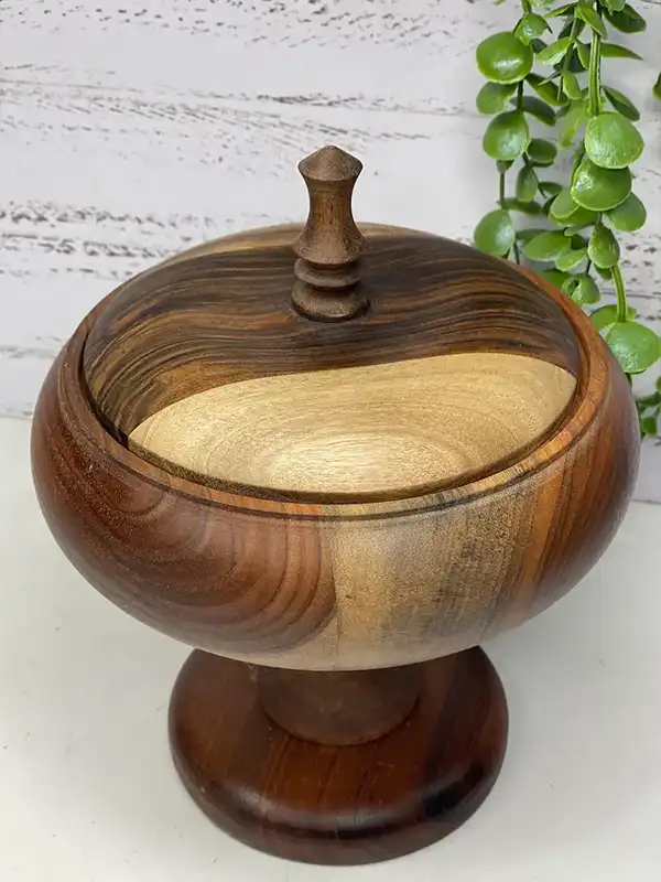 ظرف آجیل خوری در دار + مدلهای مدرن و جذاب ظرف آجیل خوری در دار که شما با هر سلیقه‌ای می‌توانید گزینه مناسب و دلخواه خود را پیدا کنید