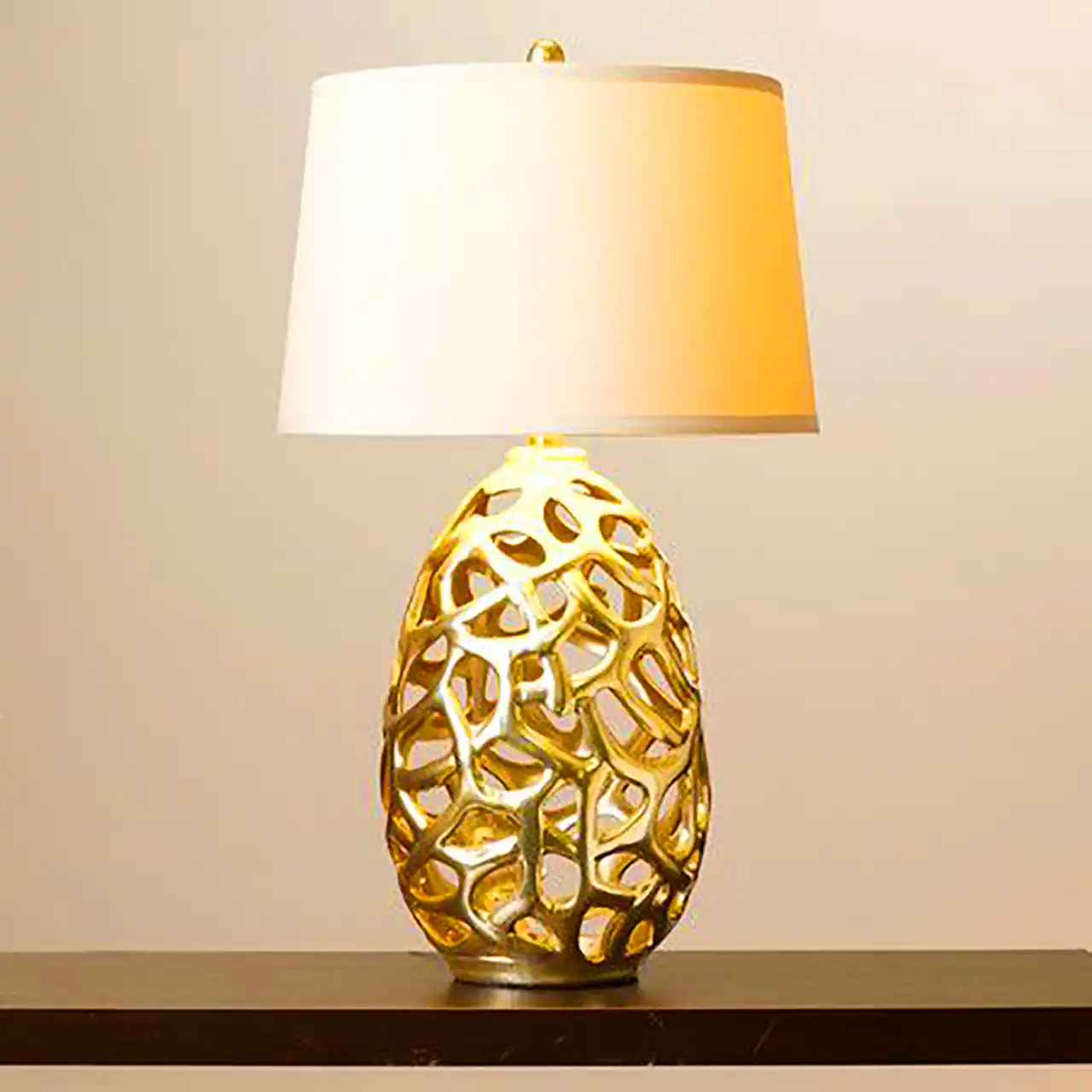 آباژور پایه دار مدرن و لاکچری