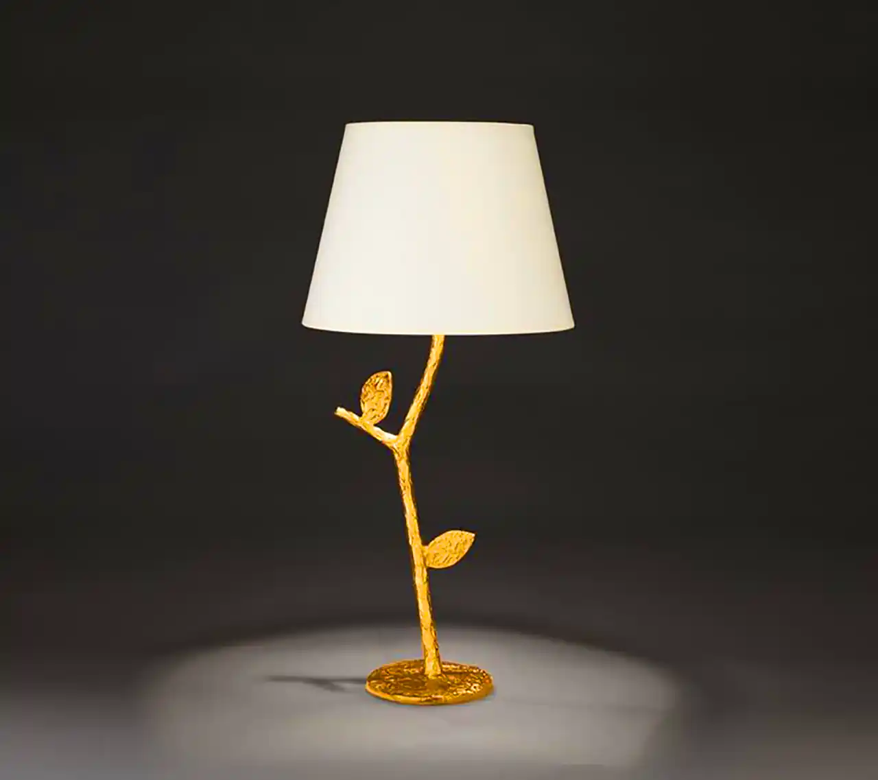 آباژور پایه دار مدرن و لاکچری