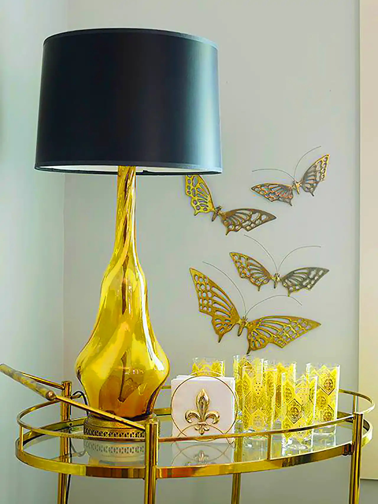 آباژور پایه دار مدرن و لاکچری