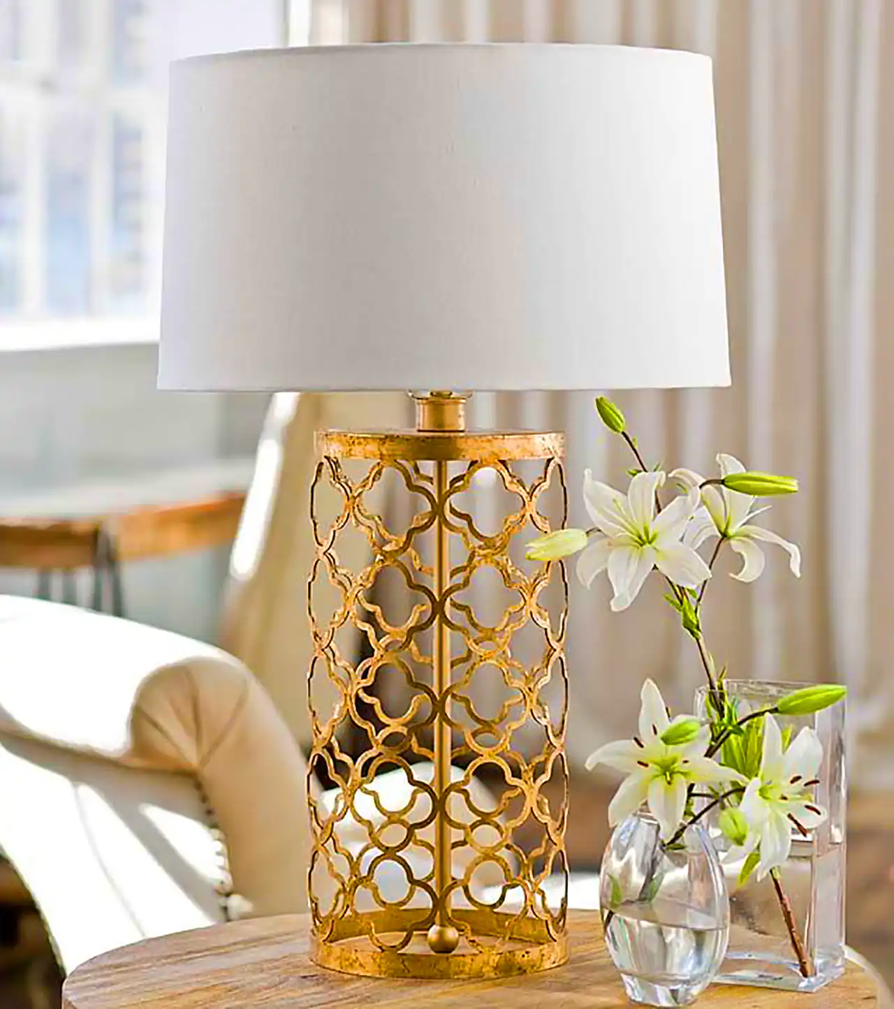 آباژور پایه دار مدرن و لاکچری