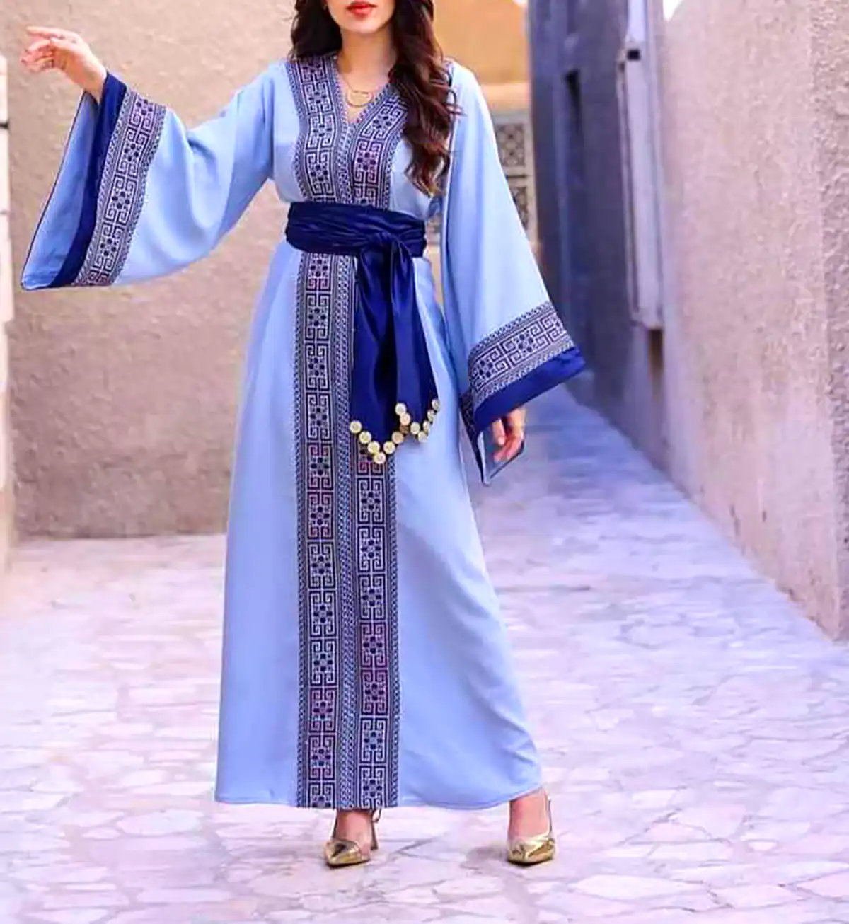 عبای مدرن و مینیمال