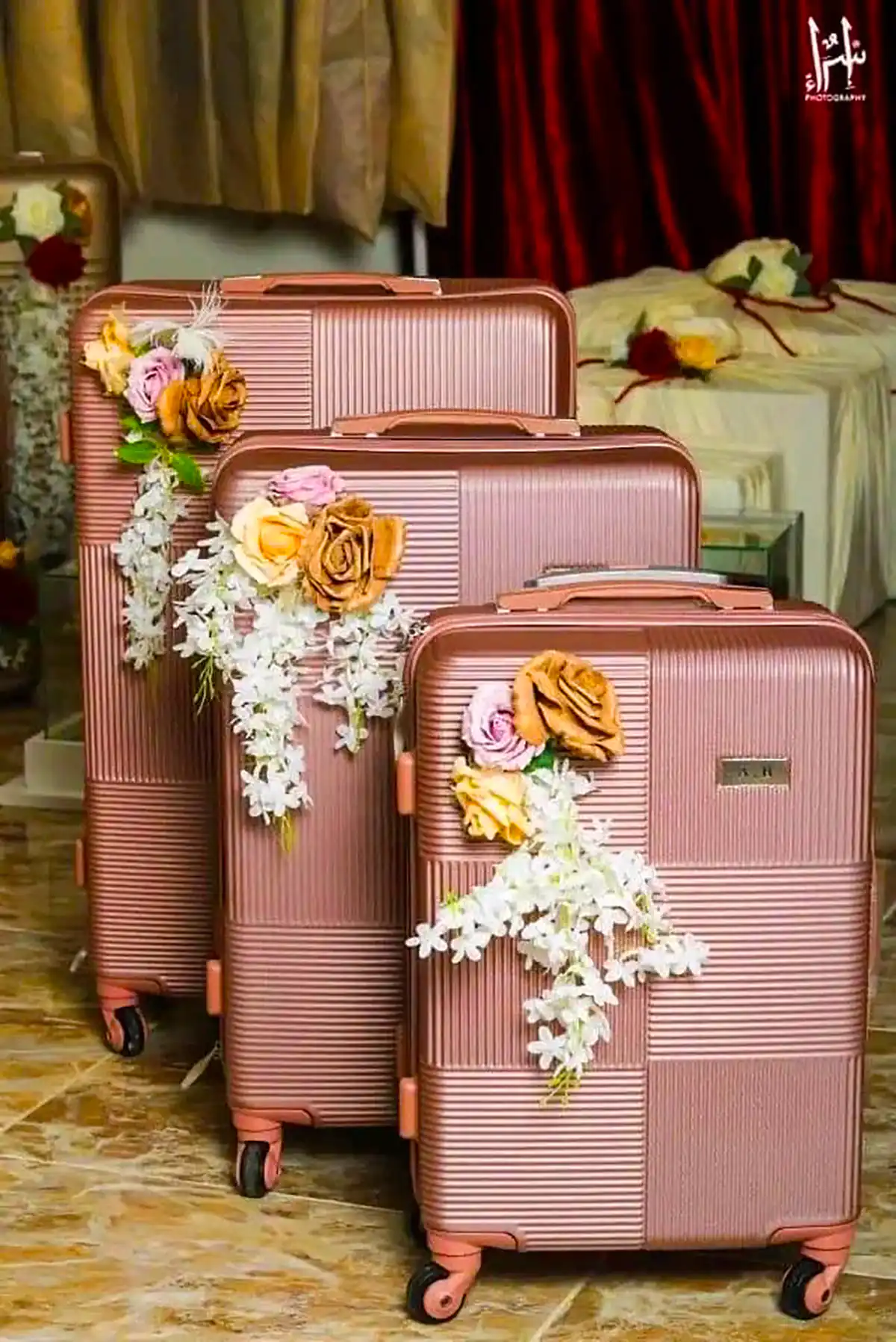 چمدان عروس کلاسیک و لوکس 