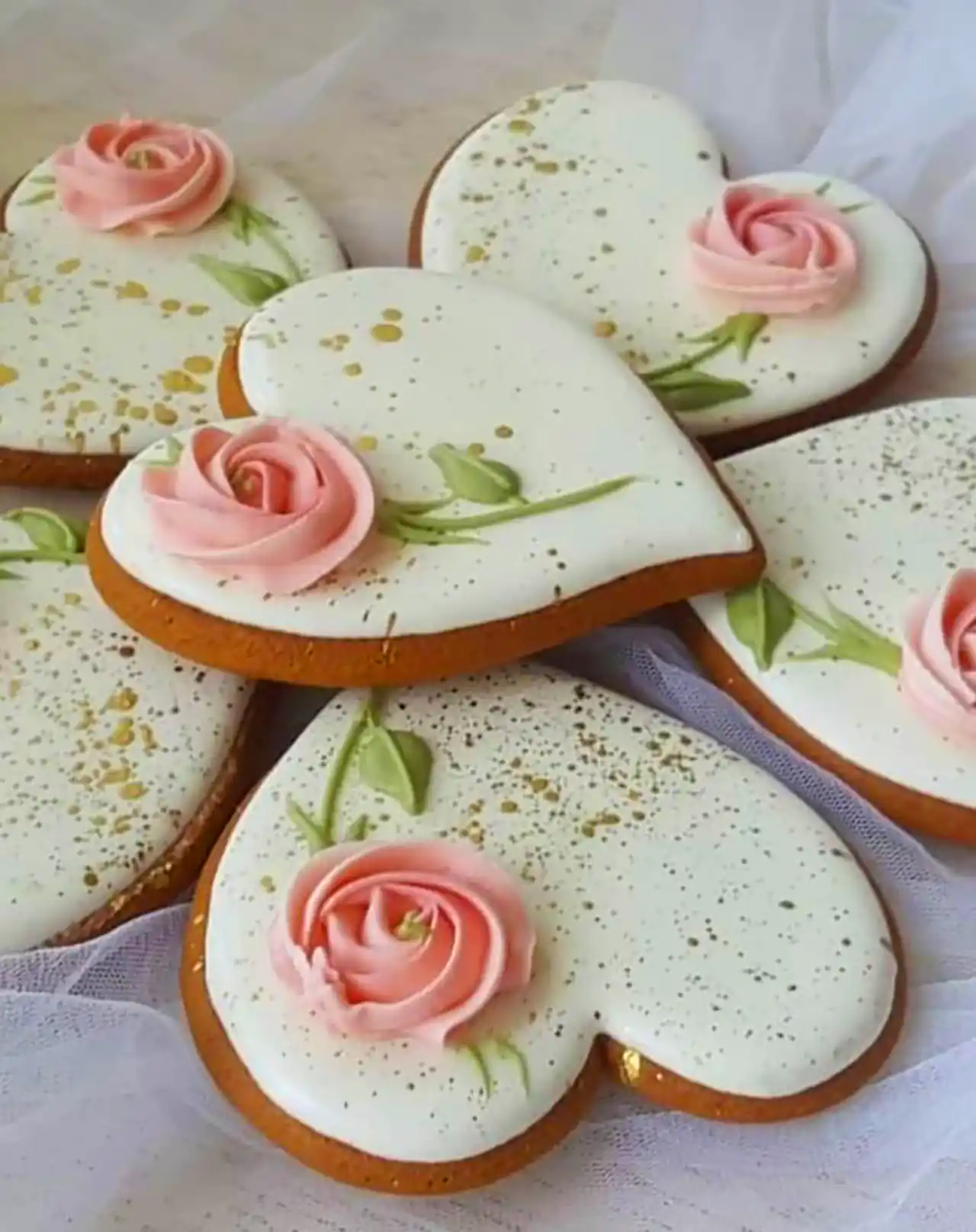 کوکی عاشقانه قلبی صورتی