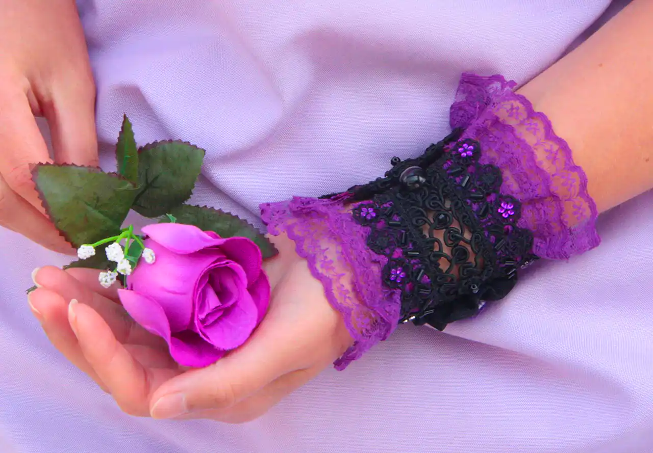 دستبند تور فانتزی مراسم عروسی 