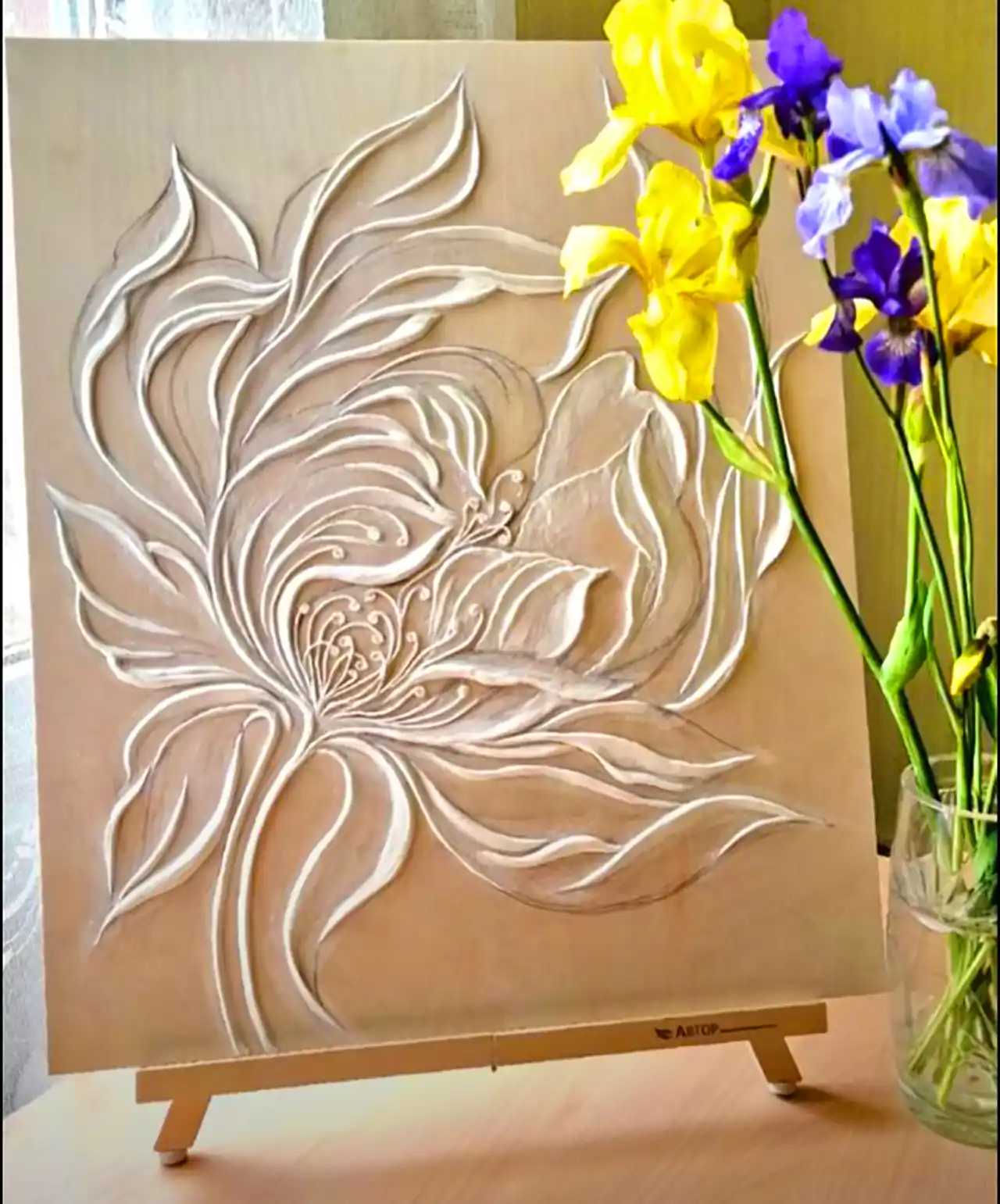 دیوارکوب سه بعدی بافت دار شیک