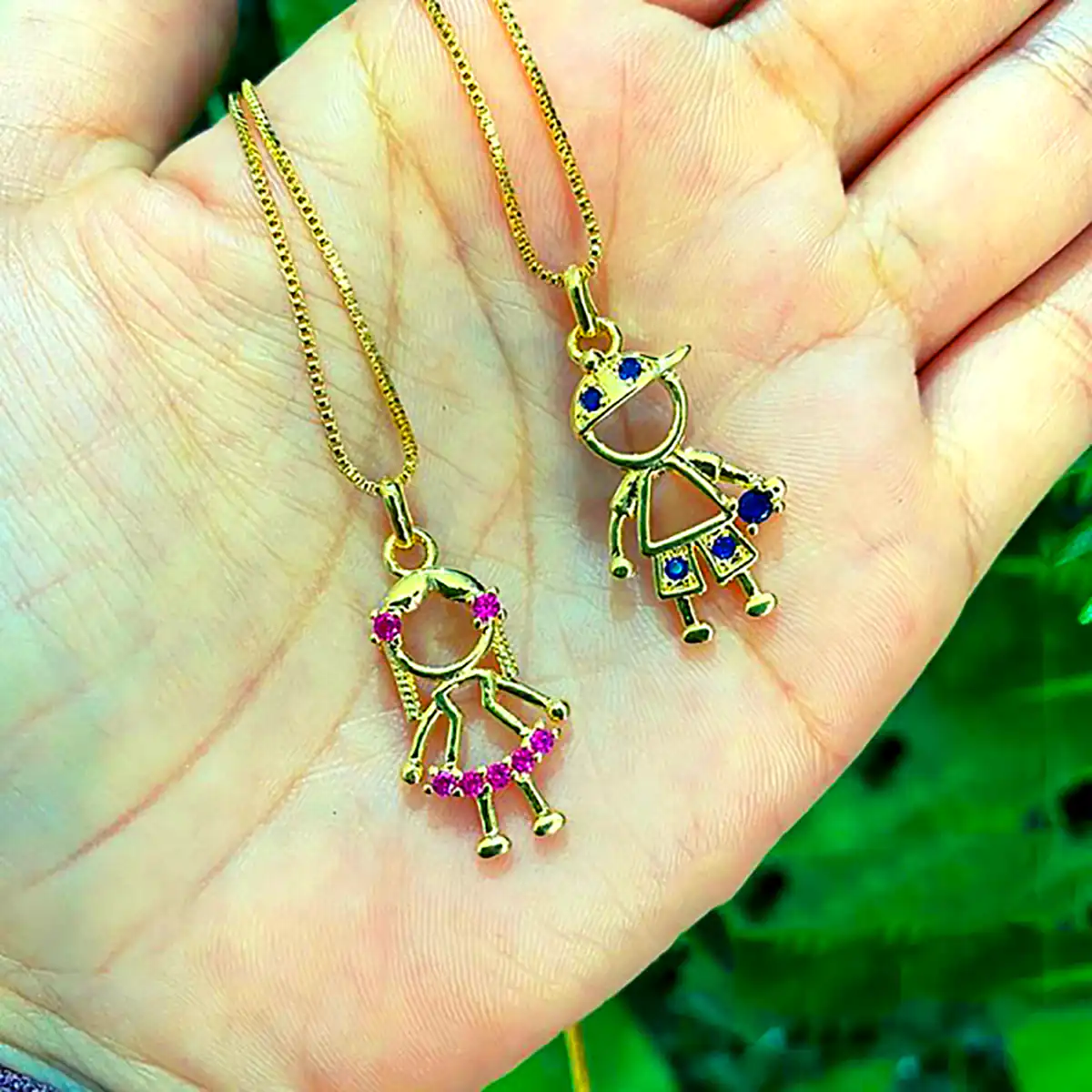 گردنبند طلا نگین دار خانواده
