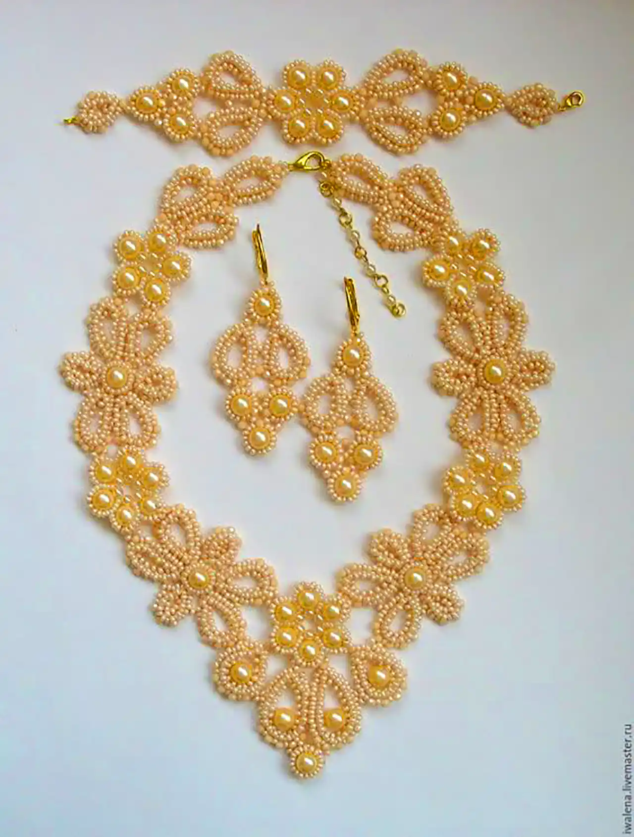 گردنبند مینیمال مرواریدی شیک