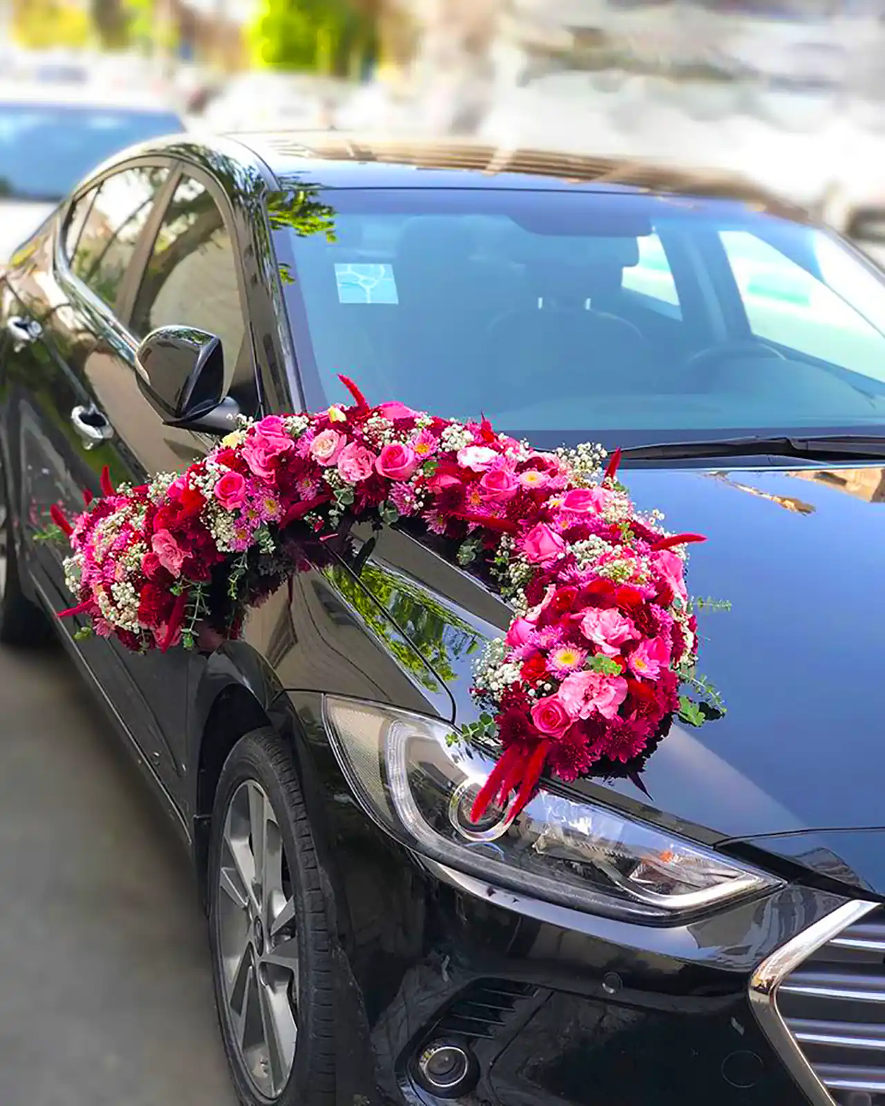 گل آرایی شیک و سنگین ماشین عروس 