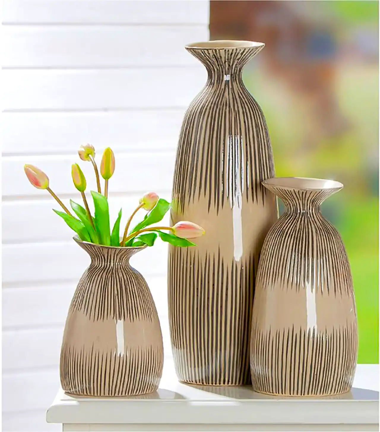 گلدان مدرن دکوری شیاردار 