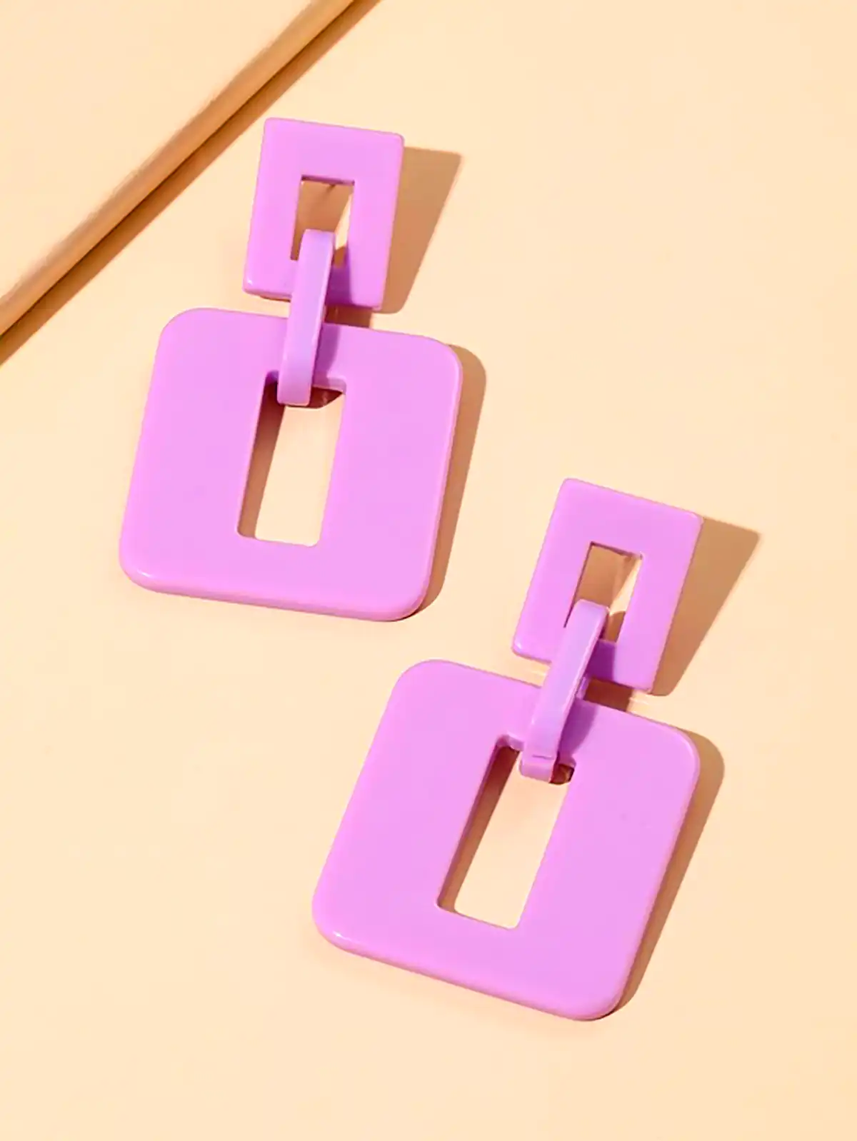 گوشواره آویز هندسی پاستیلی