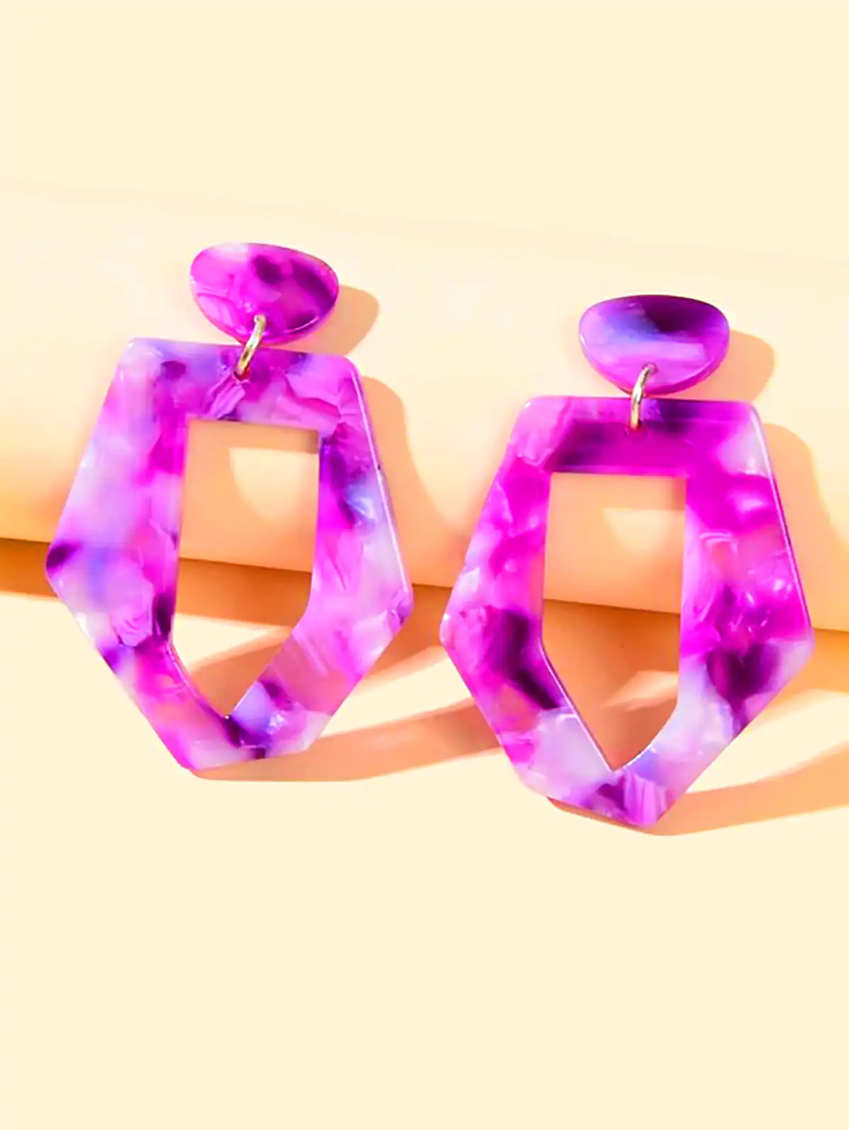 گوشواره آویز هندسی پاستیلی