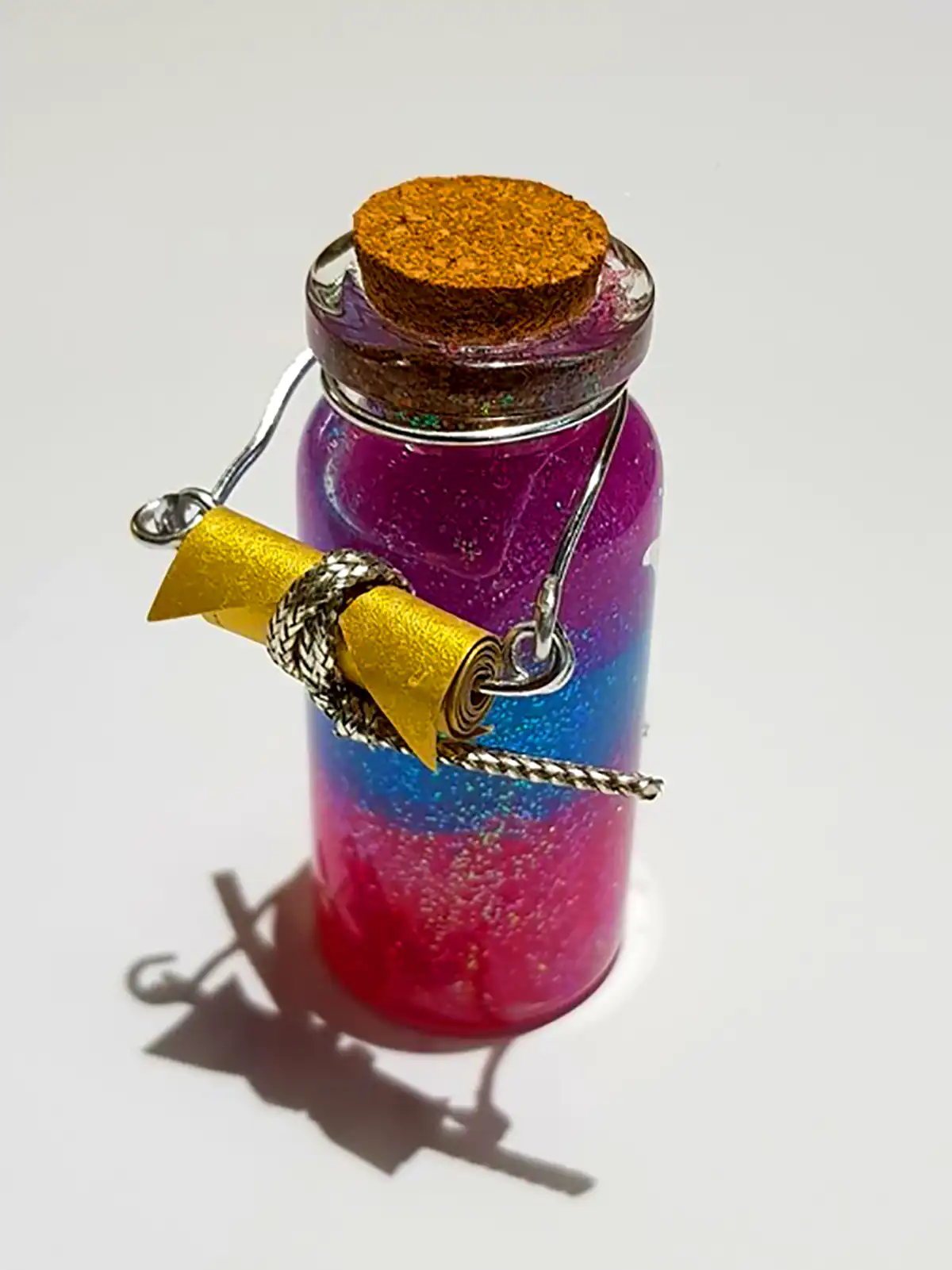 جاکلیدی بطری رنگین کمان