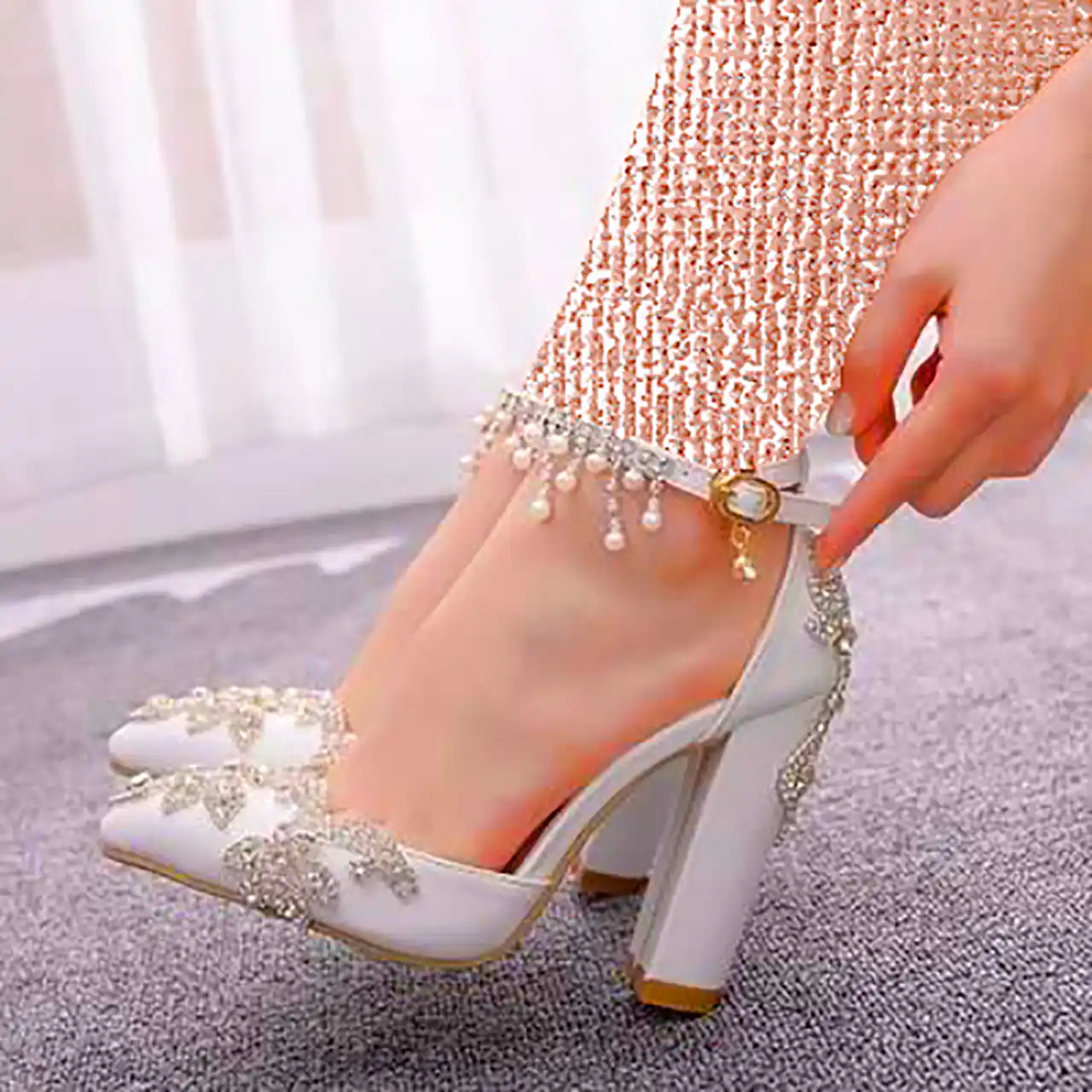 کفش پاشنه بلند عروس 