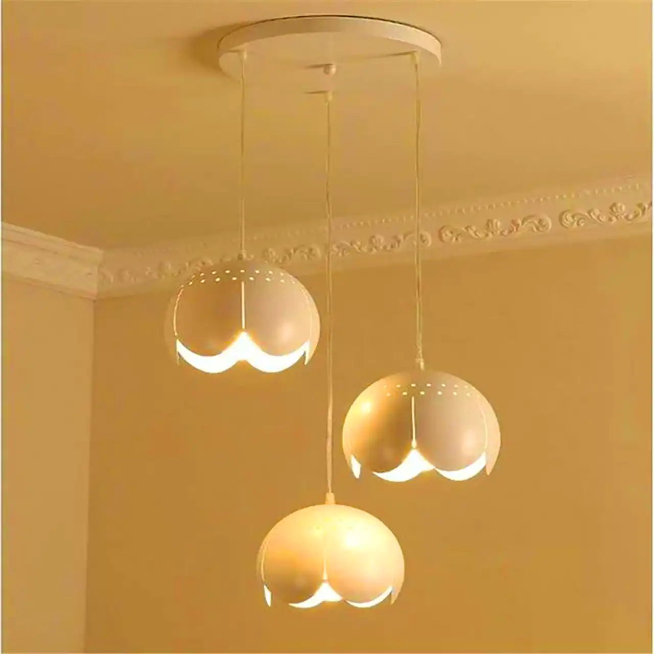 لوستر شیک طرح لاله واژگون