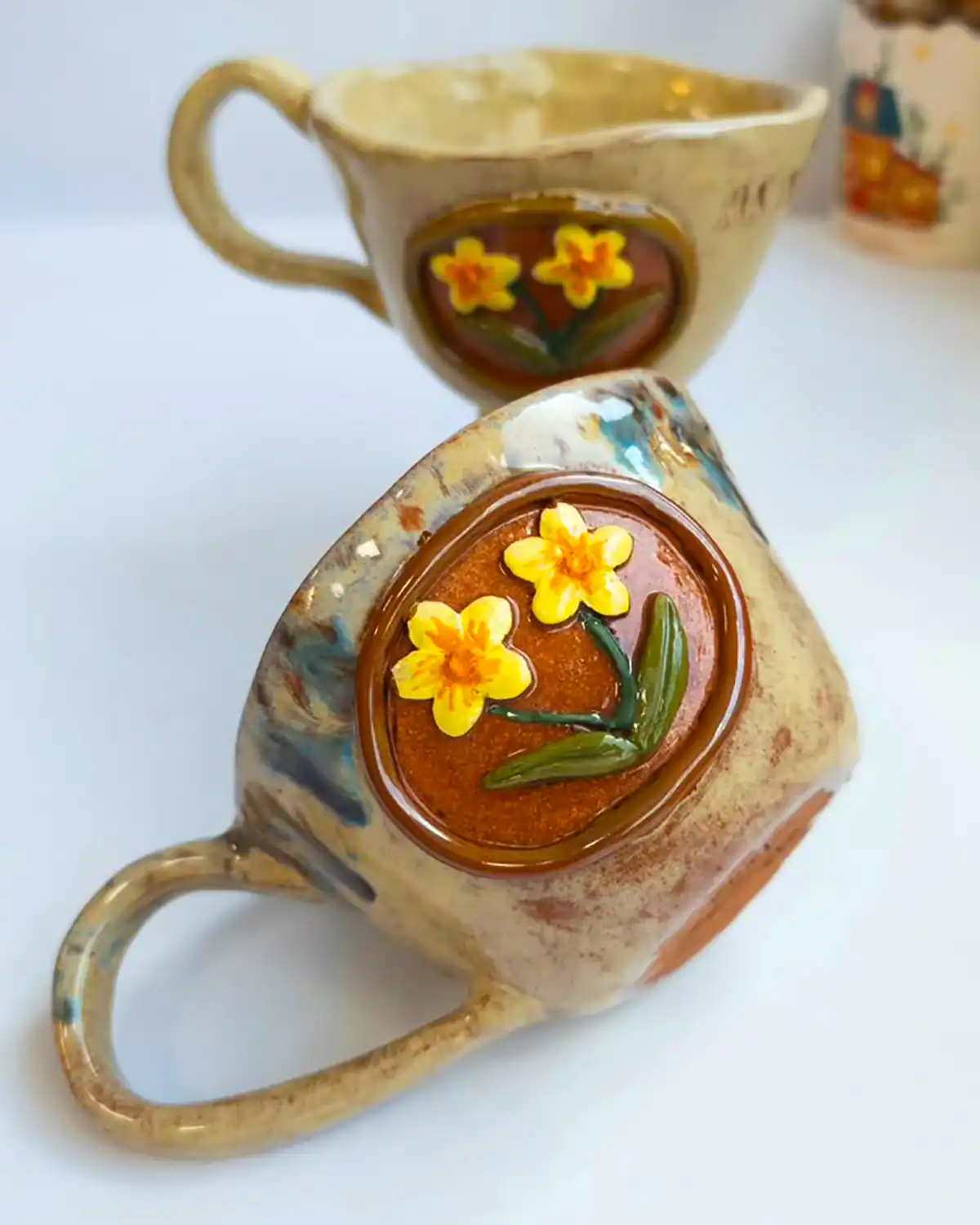 ماگ سفالی لعاب دار رنگی 