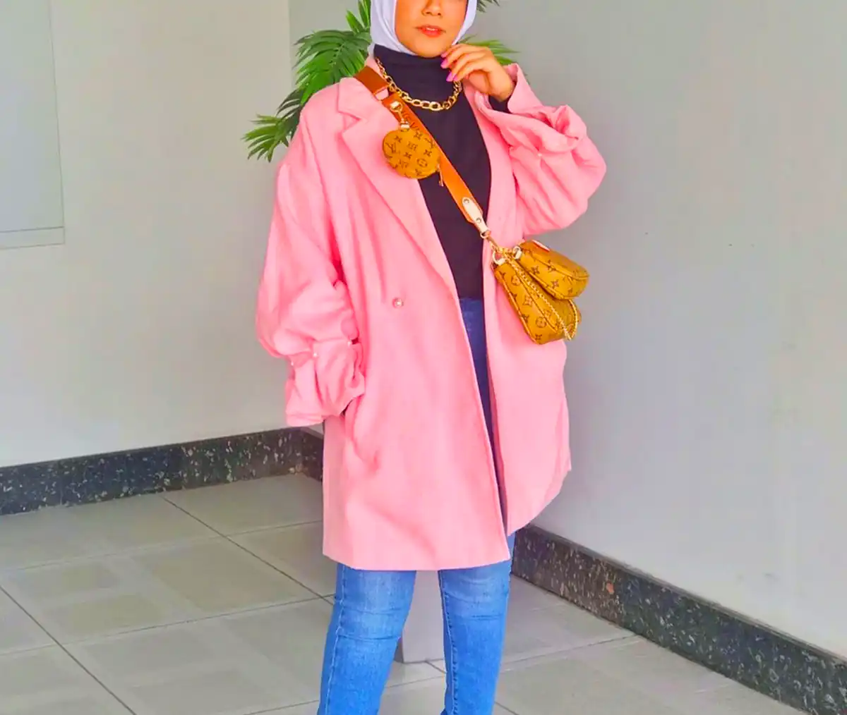 مانتو پارچه ای درجه یک با دوخت تمیز