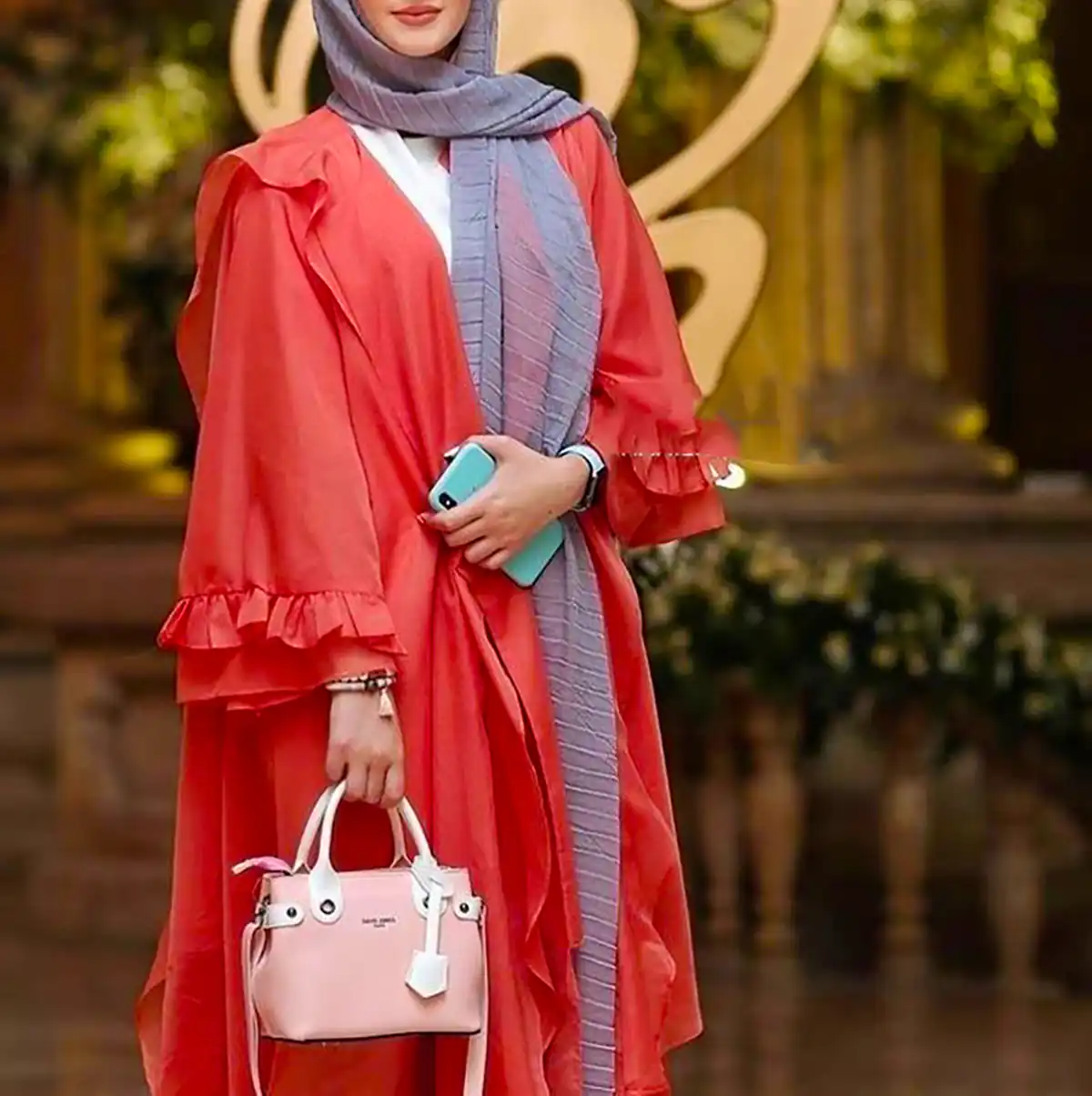 مانتو پارچه ای درجه یک با دوخت تمیز