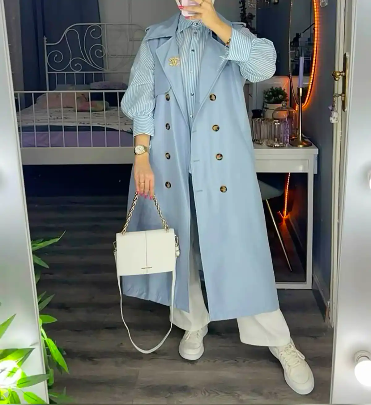 مانتو پرفروش با طراحی شیک