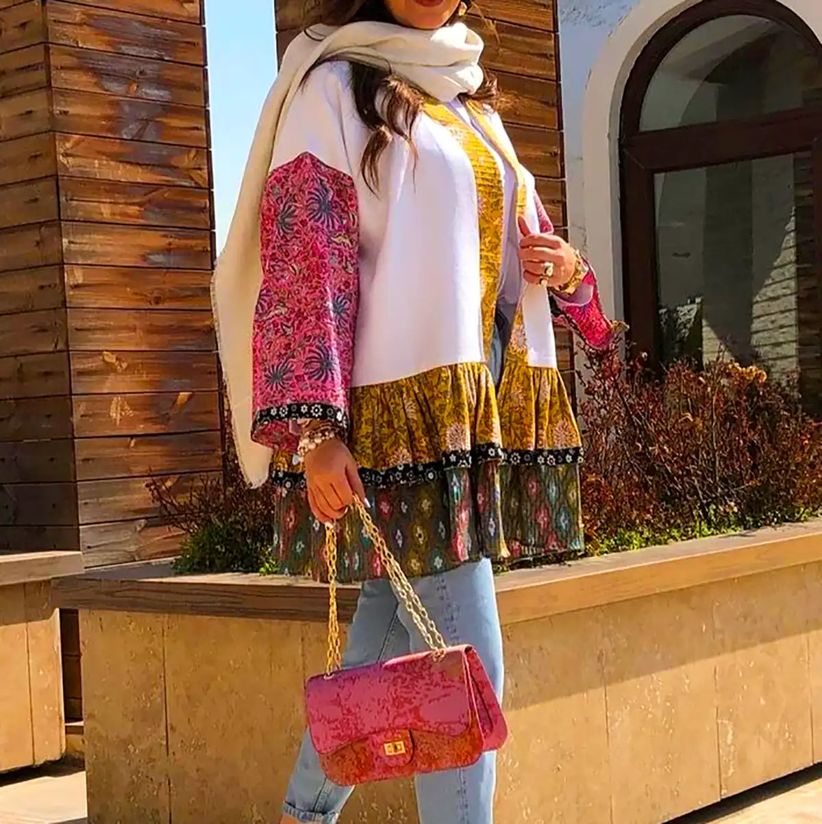 مانتو رنگی شاد با طراحی فانتزی