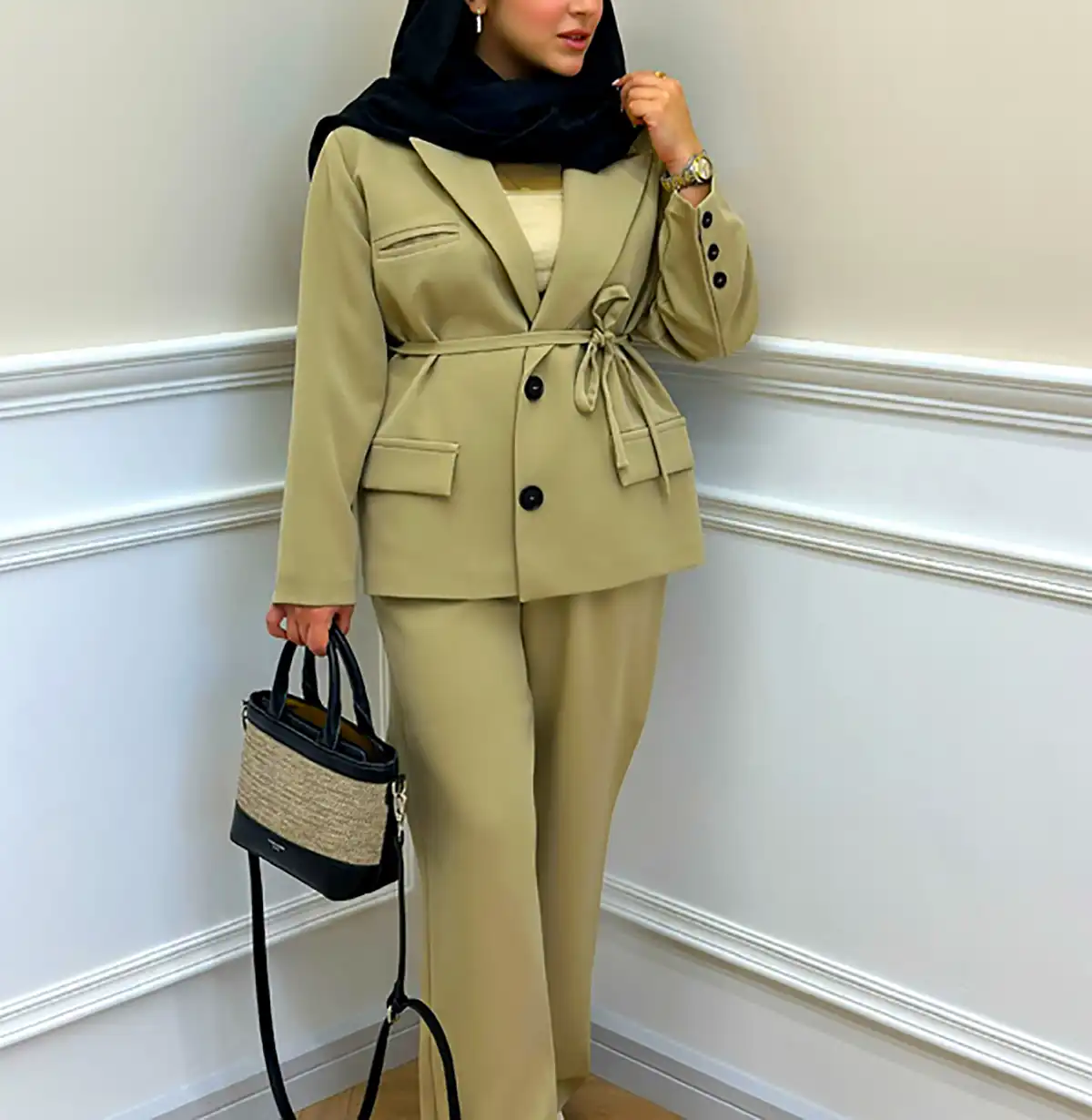 مانتوی مینیمال ساده