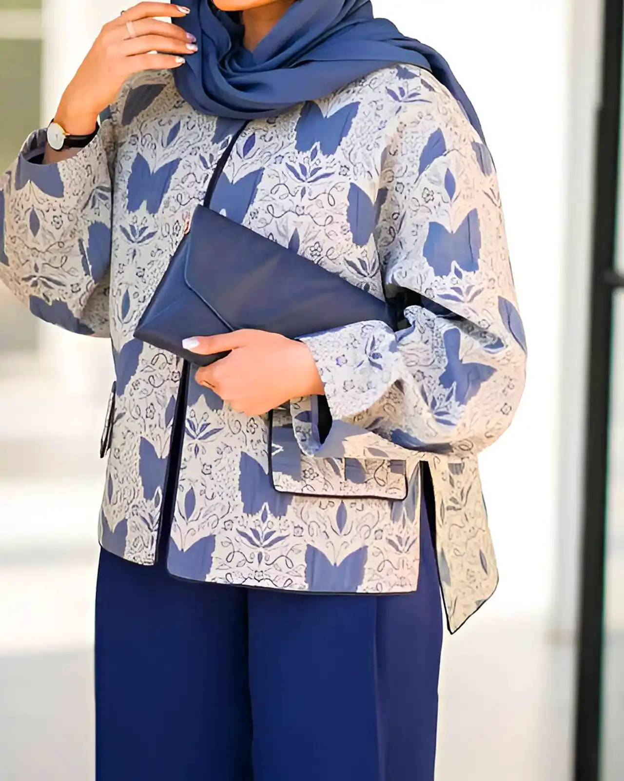 مدل مانتو با برش آزاد و راحت