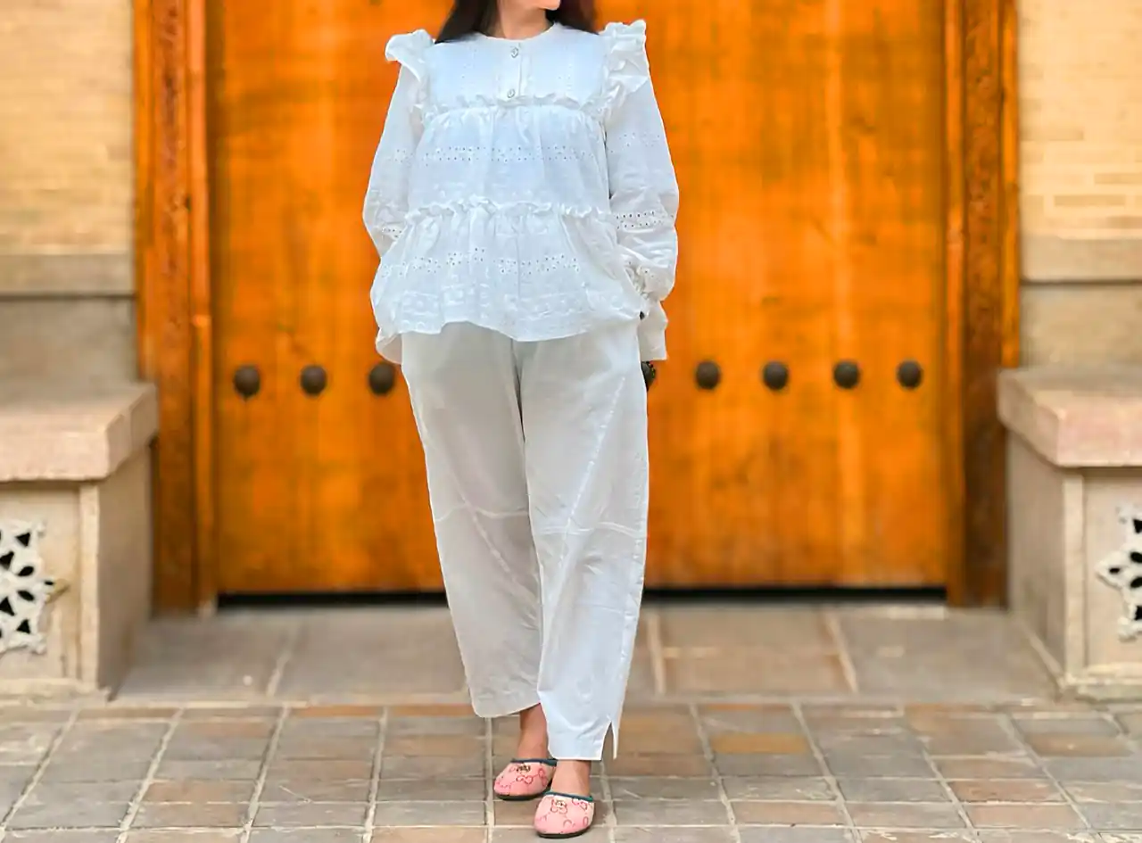 مدل مانتو با دوخت تمیز و دقیق