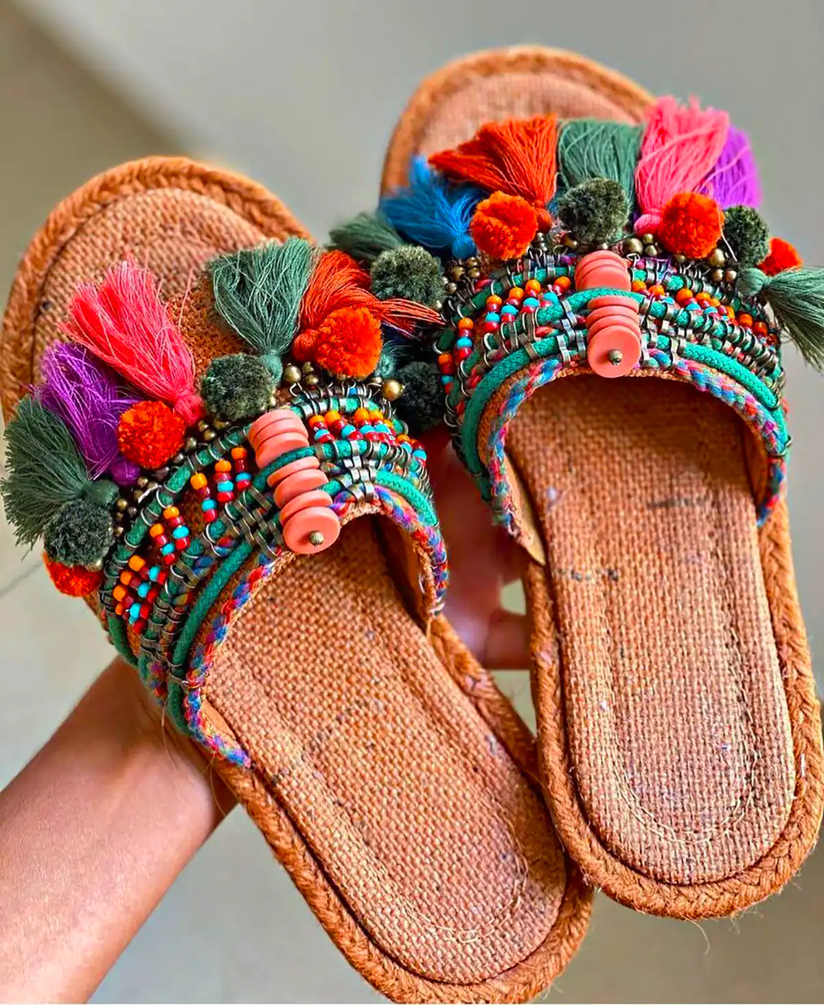 صندل مرواریدی چند رنگ زنانه