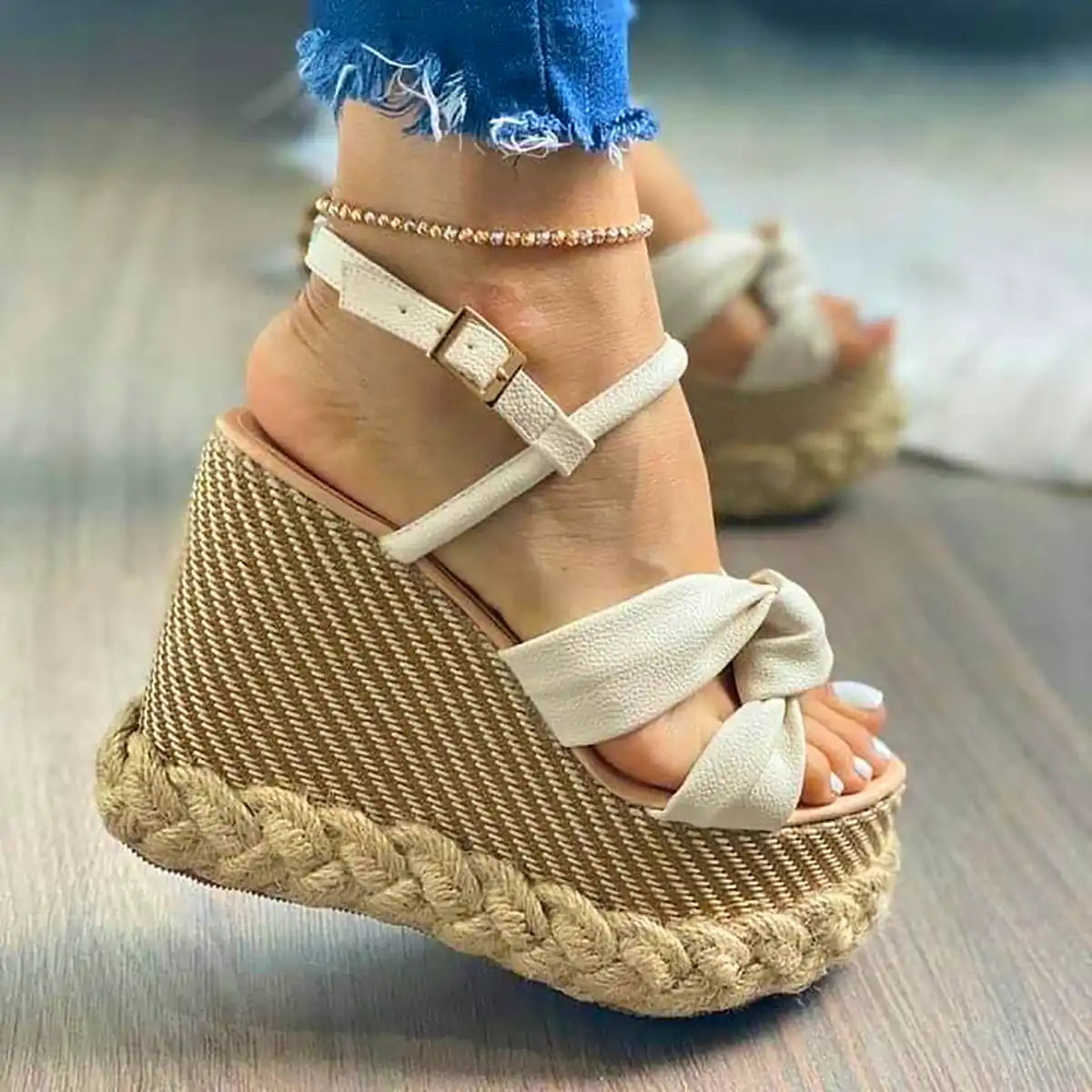 صندل ساحلی لژحصیری
