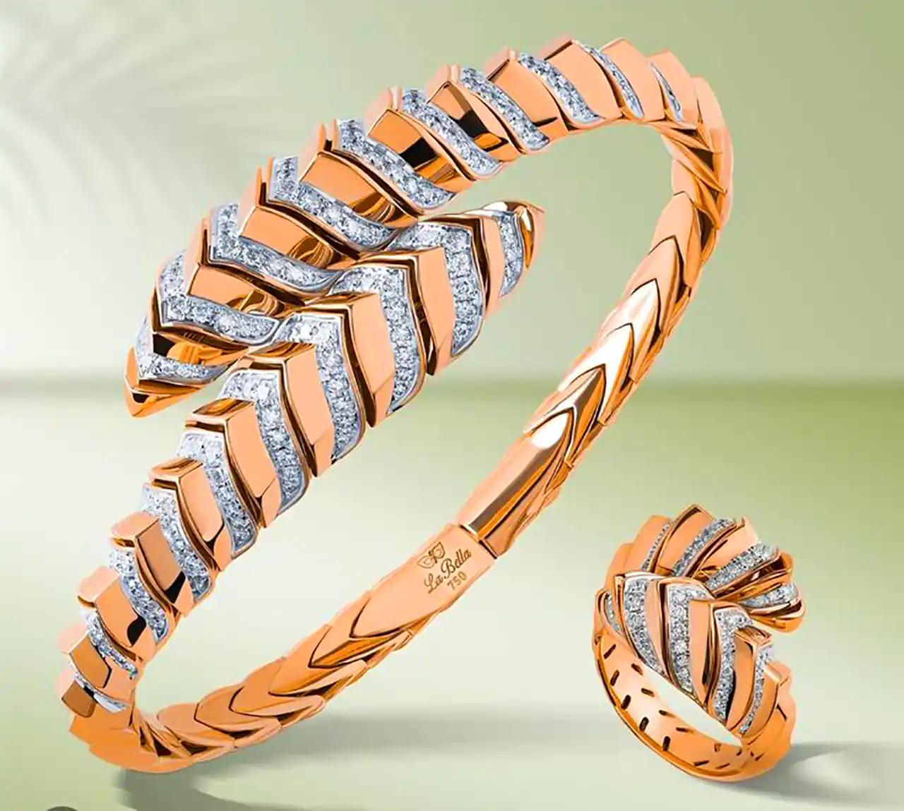 ست دستبند و انگشتر لاکچری 