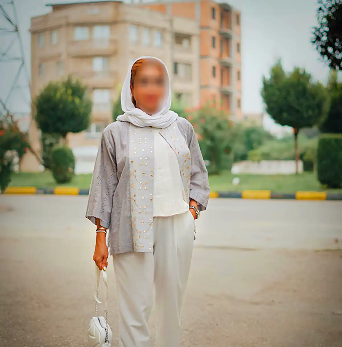 استایل زنانه کلاسیک خوشدوخت