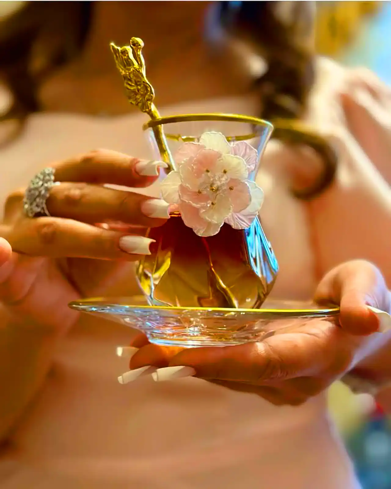 تزئین حرفه ای استکان چای خواستگاری