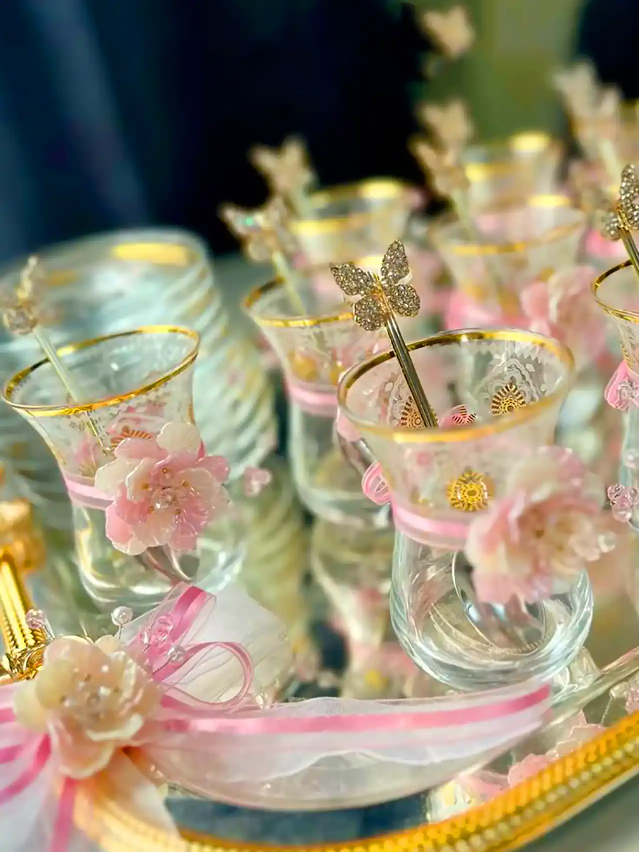 تزئین حرفه ای استکان چای خواستگاری