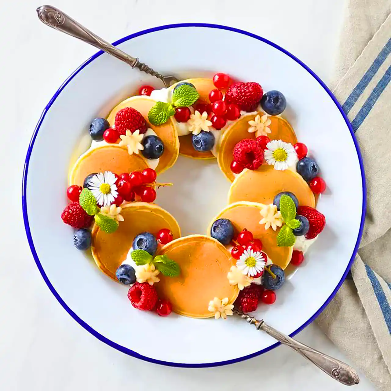 تزئین حرفه ای و شیک پنکیک خونگی