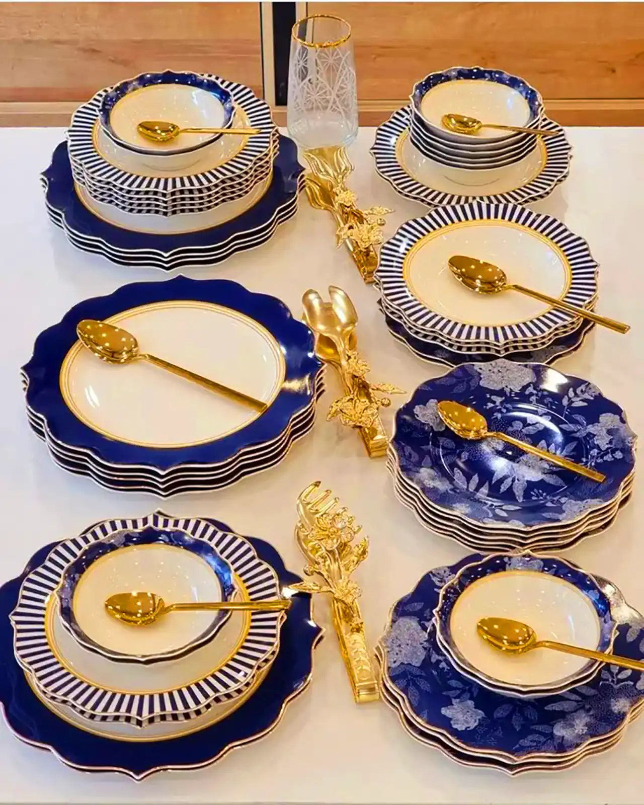 ظروف پذیرایی کلاسیک مدرن