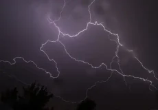 تعبیر خواب ابر سیاه و رعد و برق + برای زن متاهل و باردار و دختر مجرد و از دید مولف