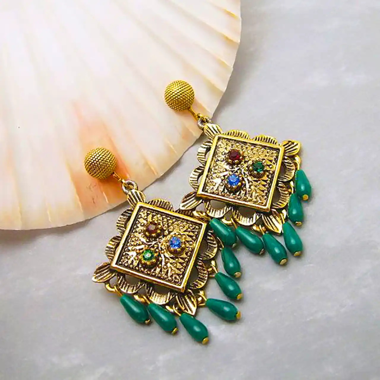 اکسسوری فشن هنری 