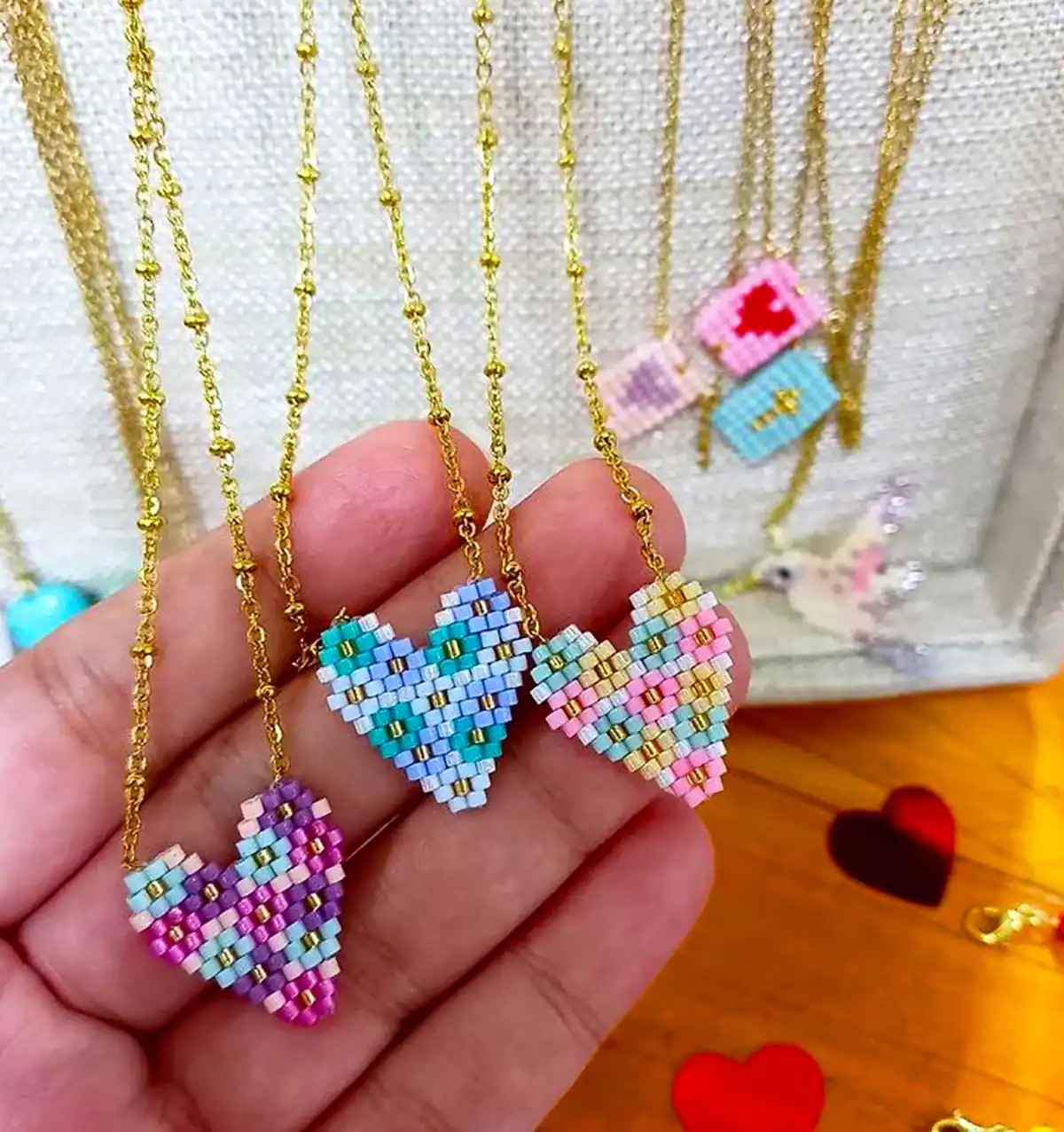 اکسسوری دستساز دخترانه