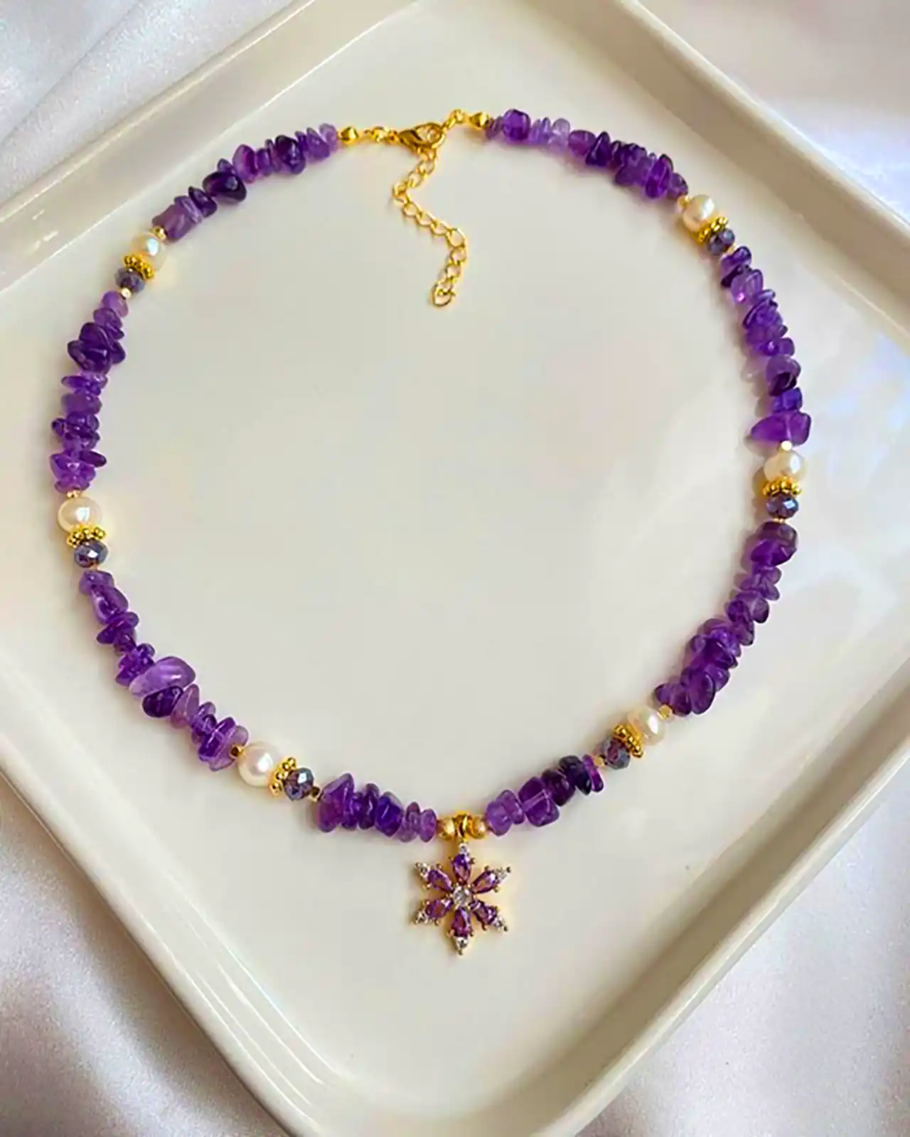 اکسسوری دخترانه با سنگ آمیتیست