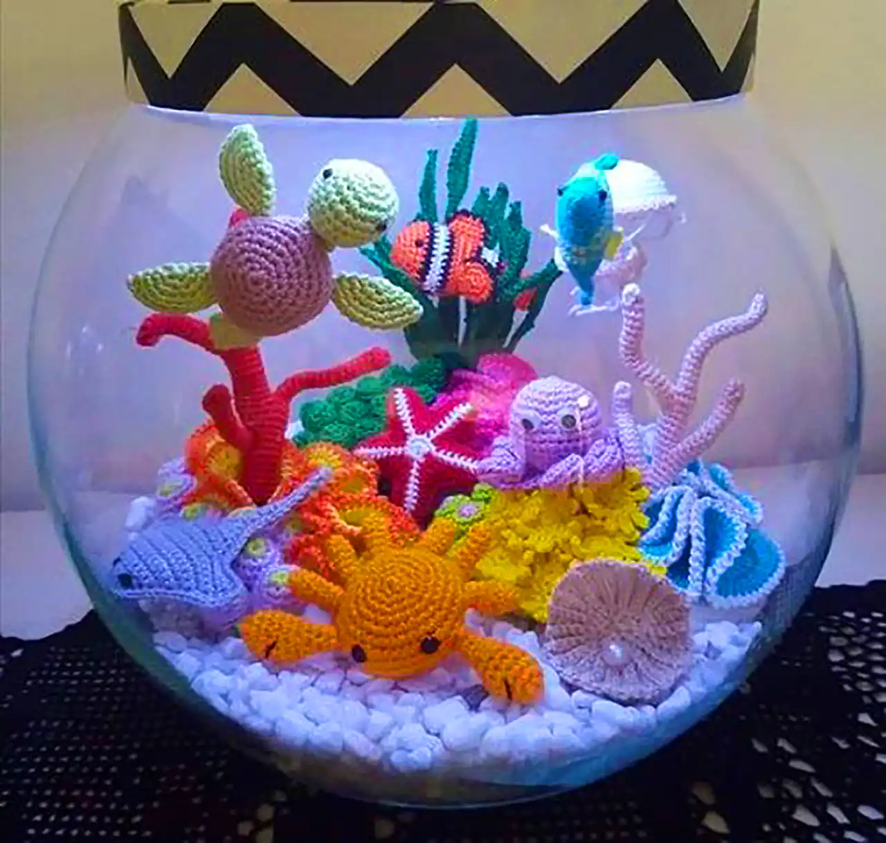 آکواریوم بافتنی هنری
