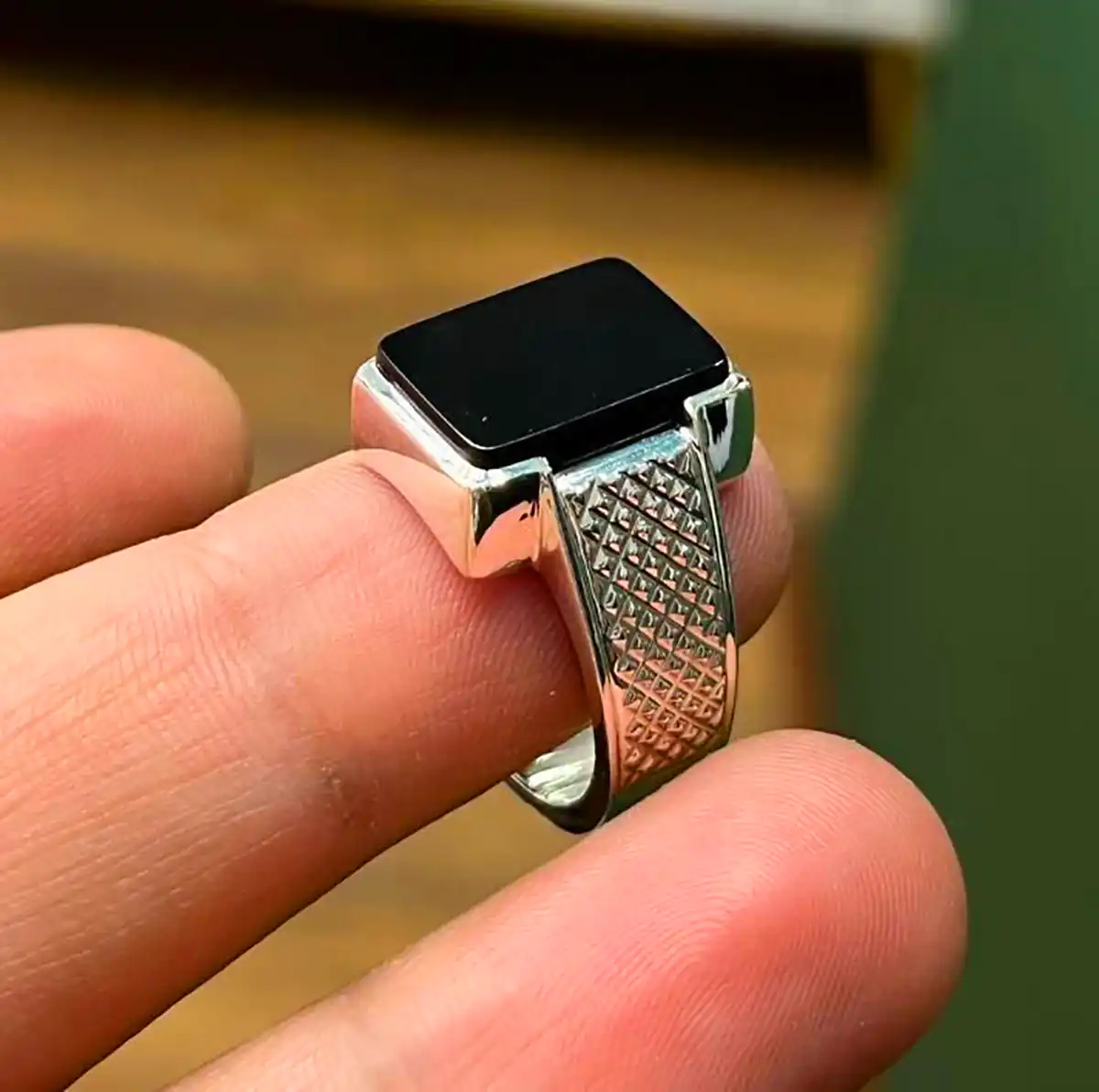 انگشتر مردانه لاکچری