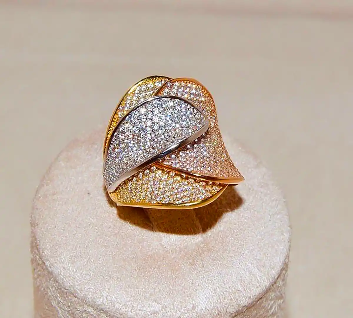 انگشتر نمادار نامزدی