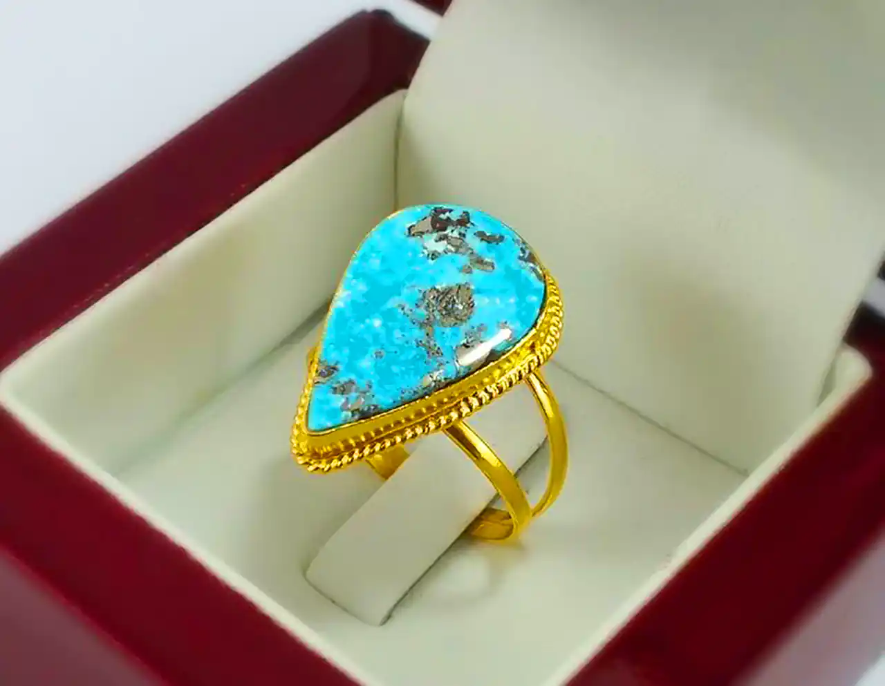 انگشتر فیروزه باکیفیت