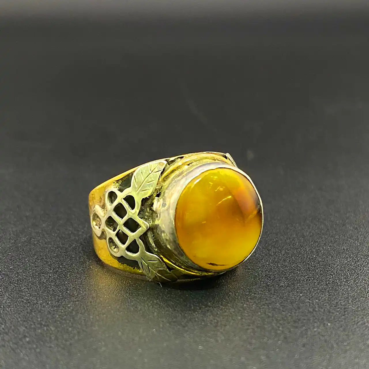 انگشتر مردانه با سنگ عقیق زرد 