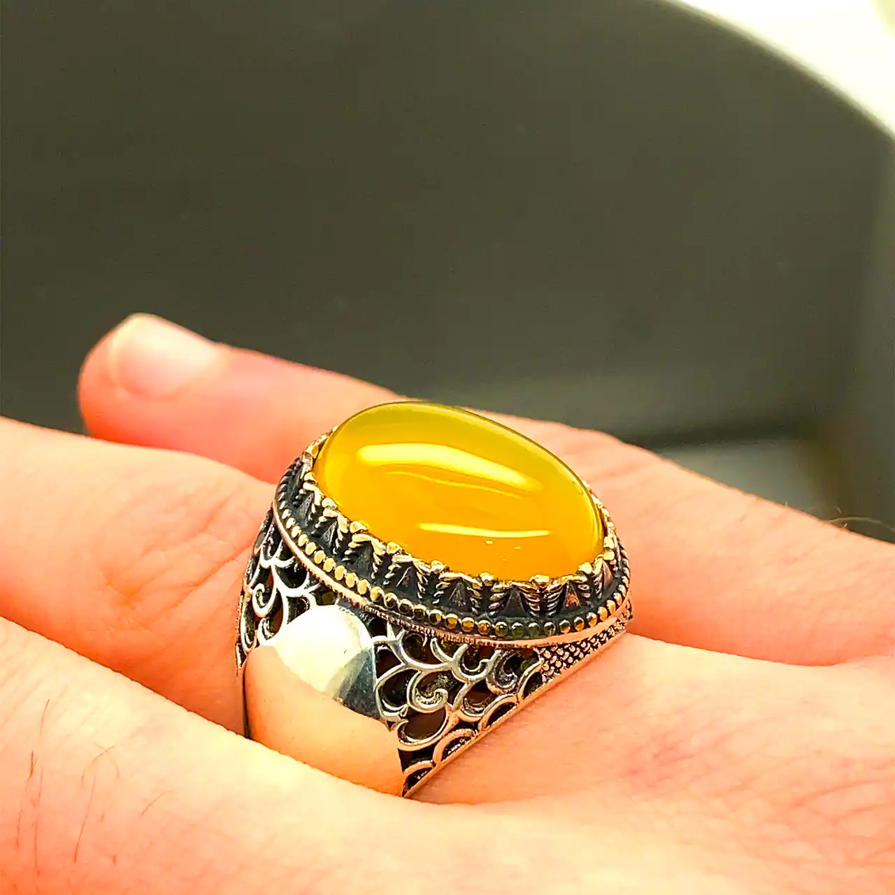انگشتر مردانه با سنگ عقیق زرد 