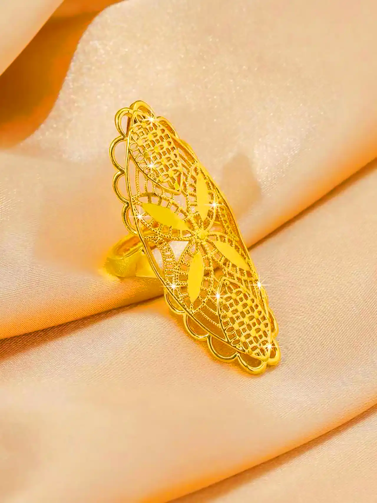 انگشتر طلا مدروز 